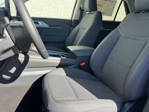 New 2026 Ford Explorer Active image 15