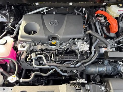 New 2025 Toyota RAV4 XLE image 30