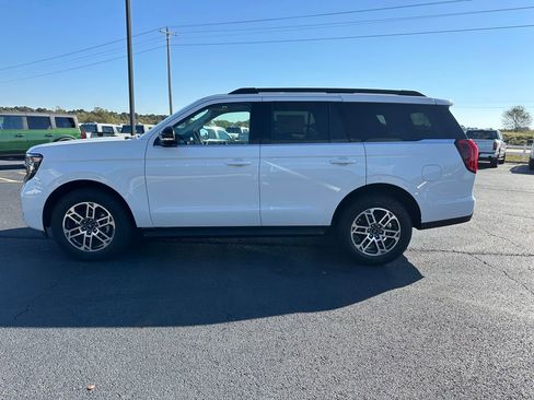 New 2025 Ford Expedition Active image 33