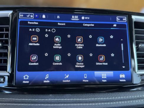 Used 2021 Chrysler Pacifica Touring w/ Uconnect Theater Family Group image 31