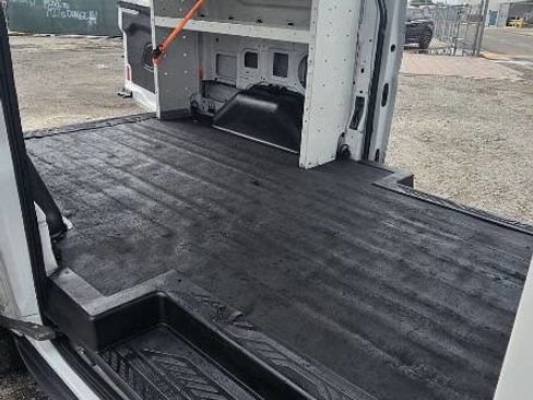 Used 2016 Ford Transit 250 130 Medium Roof RWD image 15