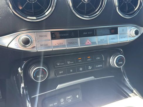 Used 2019 Kia Stinger GT2 RWD image 18
