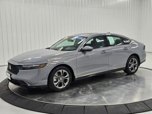 Certified 2024 Honda Accord EX-L image 1
