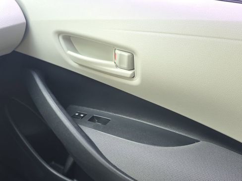 Used 2025 Toyota Corolla LE w/ Convenience Package FWD image 13