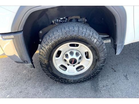 Used 2024 GMC Sierra 2500 Pro w/ Snow Plow Prep/Camper Package AWD/4WD image 9