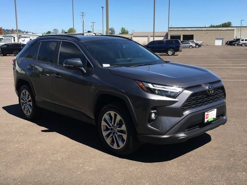 Used 2024 Toyota RAV4 XLE Premium w/ Weather Package AWD/4WD image 9