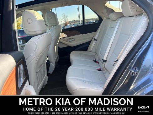 Used 2022 Mercedes-Benz GLE 350 4MATIC image 32