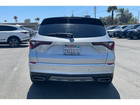 Used 2026 Acura MDX SH-AWD w/ Technology Package image 4
