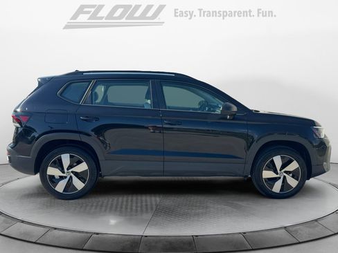 Certified 2025 Volkswagen Taos S AWD/4WD image 10
