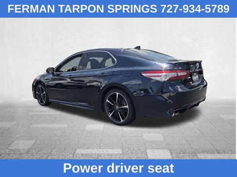 Used 2020 Toyota Camry XSE FWD image 7