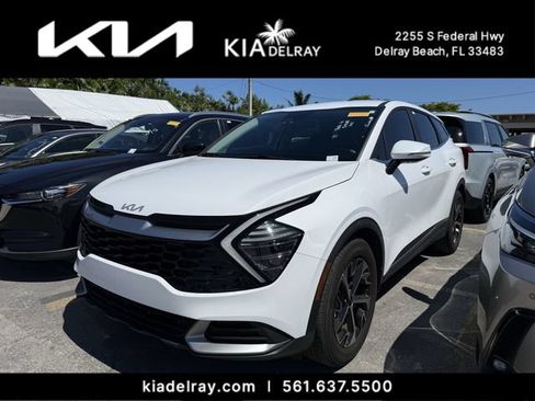 Used 2024 Kia Sportage EX FWD image 9