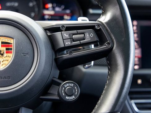 Used 2023 Porsche Macan GTS image 36