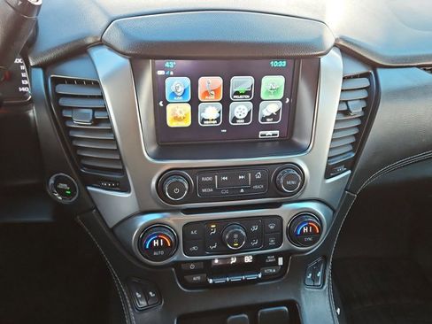 Used 2019 Chevrolet Tahoe LT image 14