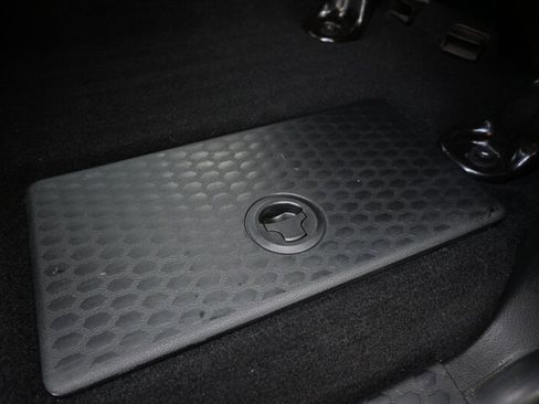 Used 2018 RAM 1500 Rebel image 53