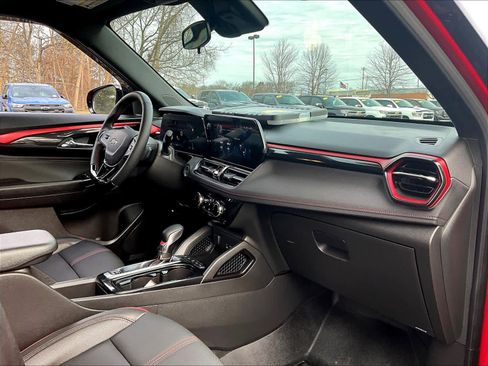 Used 2026 Chevrolet TrailBlazer RS w/ Driver Confidence Package image 21