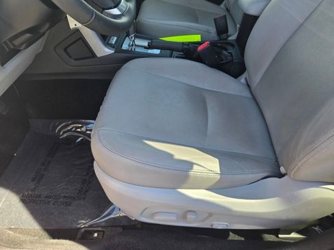 Used 2016 Subaru Forester 2.5i Limited image 23
