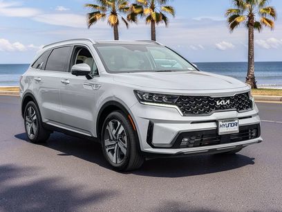 Used 2023 Kia Sorento SX Prestige w/ Panoramic Sunroof Package