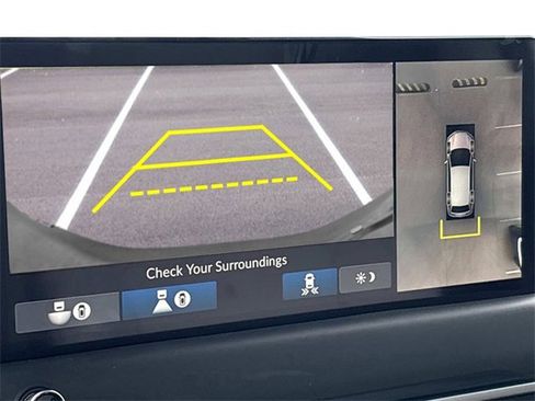 New 2026 Honda Pilot Touring image 17