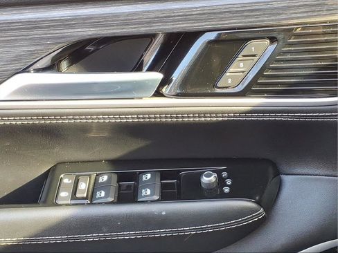 Used 2022 Jeep Wagoneer Series II image 23