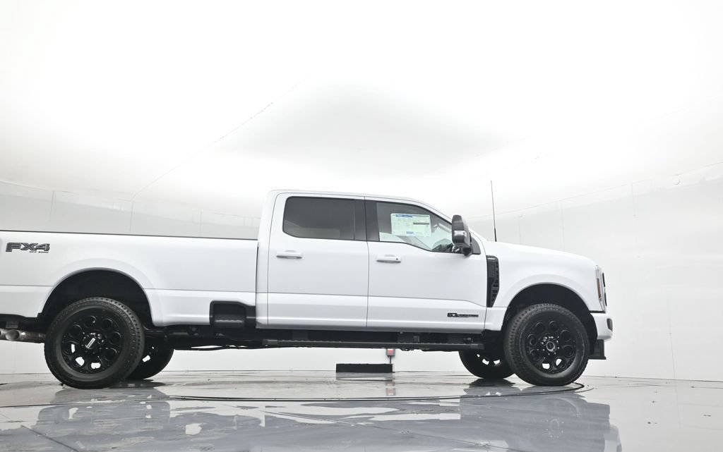 New 2026 Ford F250 Lariat w/ Black Appearance Package AWD/4WD image 35
