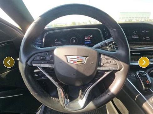 Used 2021 Cadillac Escalade Sport w/ Driver Assist Tech Package image 17