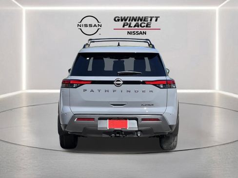 New 2026 Nissan Pathfinder Platinum image 25