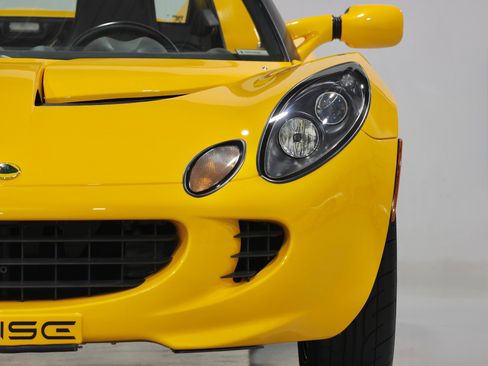 Used 2007 Lotus Elise RWD image 31