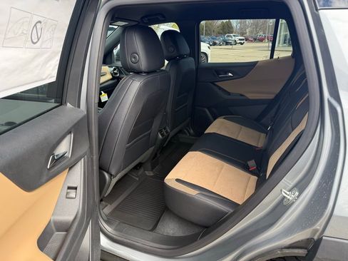 New 2026 Chevrolet Equinox ACTIV AWD/4WD image 10