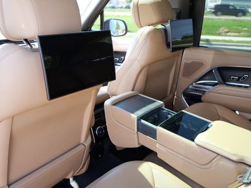Used 2023 Land Rover Range Rover Autobiography AWD/4WD image 26