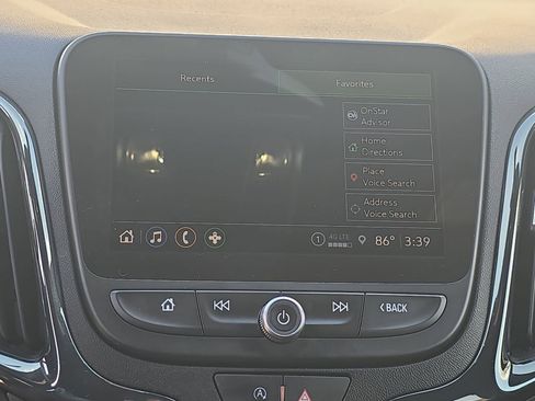 Used 2024 Chevrolet Equinox RS FWD image 23