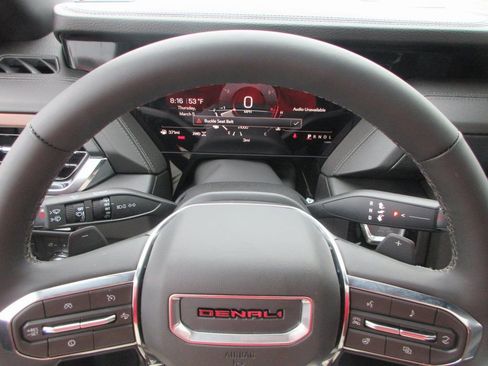 New 2026 GMC Yukon Denali w/ Sun & Power Step Package image 18