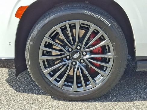 Certified 2024 Cadillac Escalade V w/ Heavy-Duty Trailer Package AWD/4WD image 6