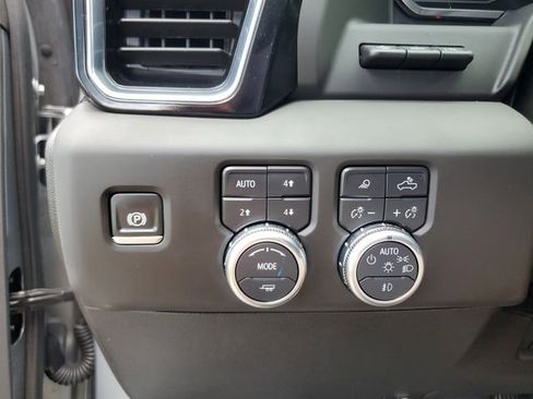 Used 2025 GMC Sierra 2500 Denali Ultimate w/ Max Trailering Package AWD/4WD image 30