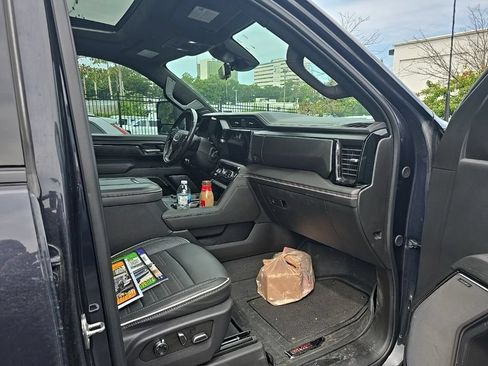 Used 2024 GMC Sierra 2500 AT4X AWD/4WD image 13