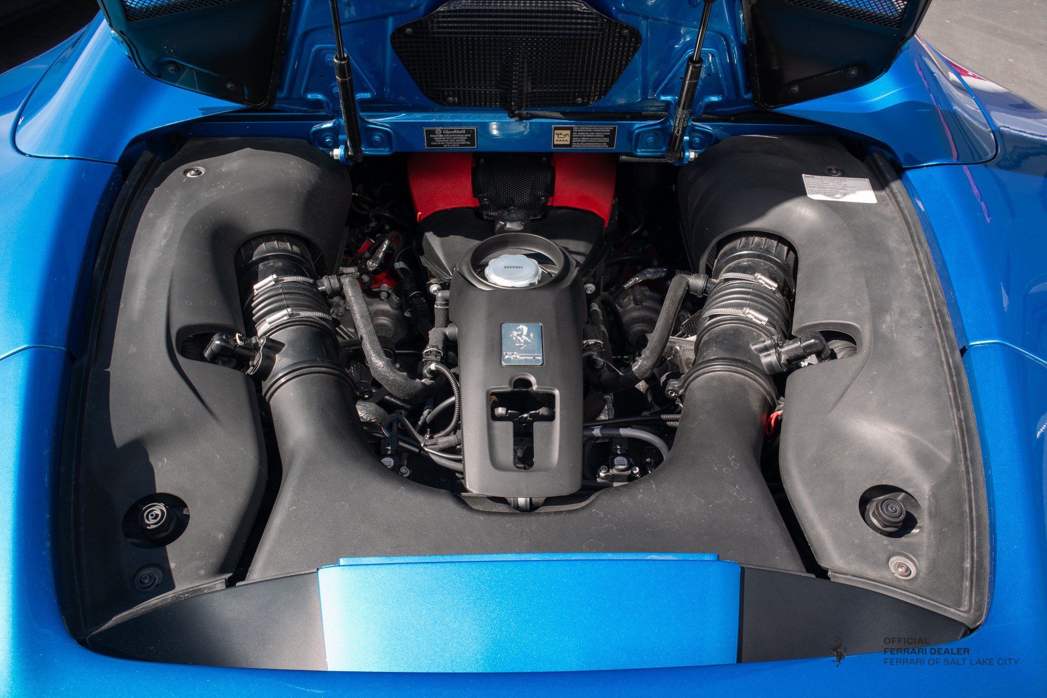 Used 2022 Ferrari F8 Tributo RWD image 7