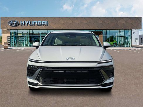New 2026 Hyundai Sonata SEL FWD image 12