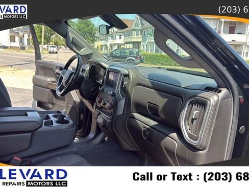 Used 2019 Chevrolet Silverado 1500 LT w/ All-Star Edition AWD/4WD image 39