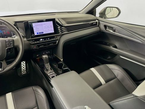 Certified 2025 Toyota Camry SE image 22