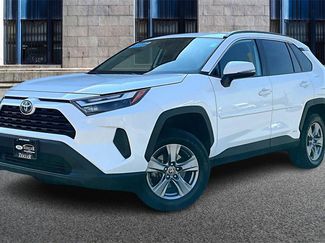 Used 2024 Toyota RAV4 LE video 2
