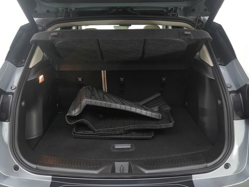 Used 2023 Buick Encore GX Essence w/ Advanced Technology Package image 9