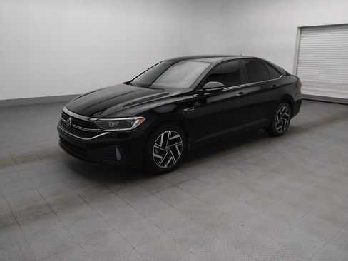 Used 2022 Volkswagen Jetta SEL FWD image 2