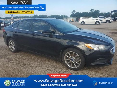 Used 2017 Ford Fusion SE w/ Fusion SE Technology Package image 5