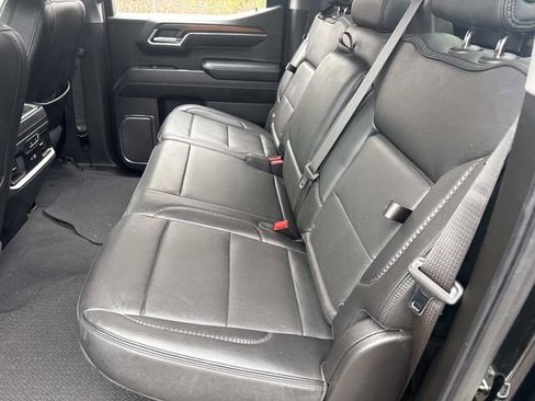 Used 2024 GMC Sierra 1500 Denali w/ Denali Reserve Package AWD/4WD image 16