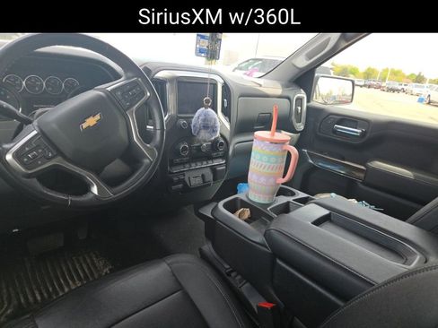 Used 2021 Chevrolet Silverado 1500 LT w/ Convenience Package II AWD/4WD image 15
