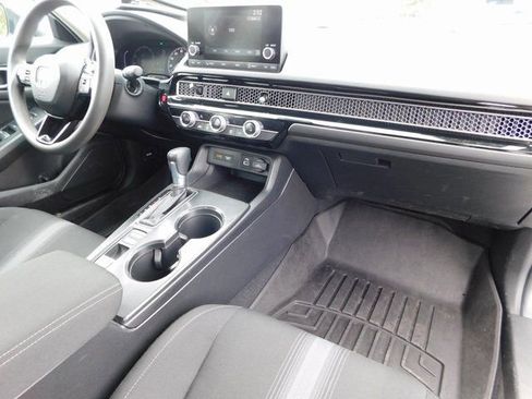 Used 2024 Honda Civic LX image 17