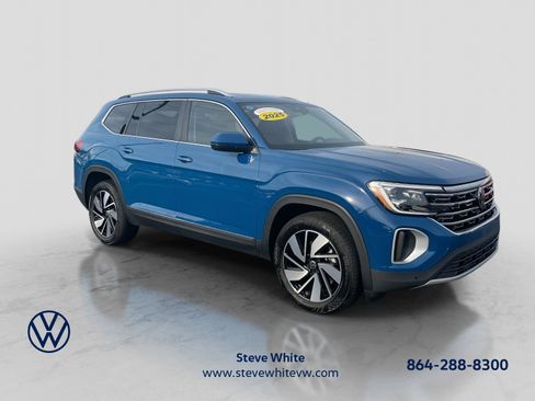 Certified 2025 Volkswagen Atlas SEL image 1