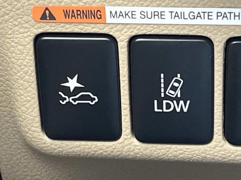 Used 2020 Mitsubishi Outlander GT image 35