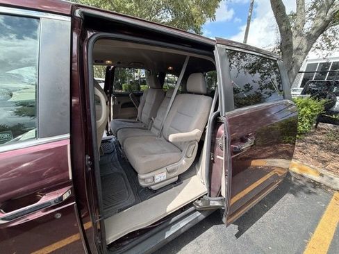 Used 2015 Honda Odyssey EX image 17