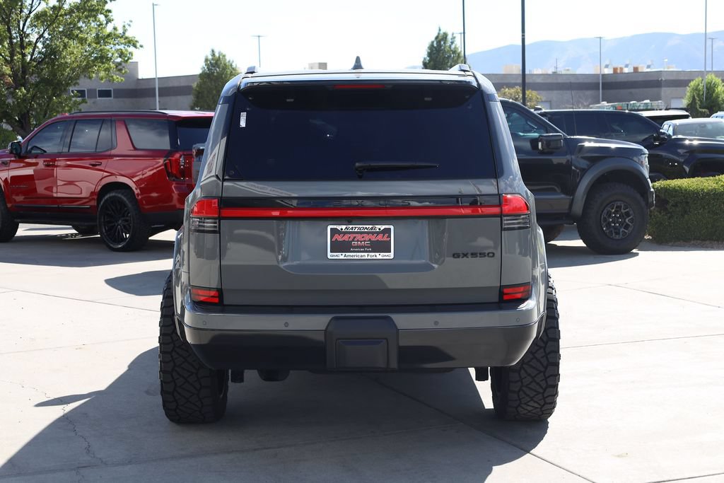 Used 2026 Lexus GX 550 w/ Accessory Package (2T) AWD/4WD image 5