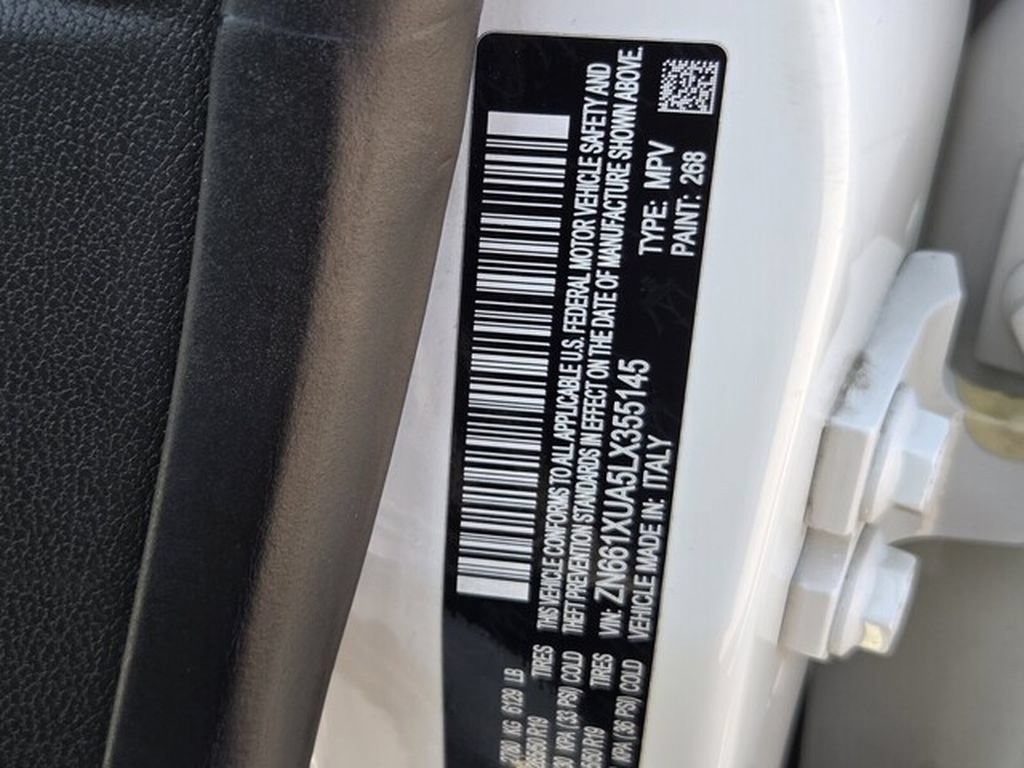 Used 2020 Maserati Levante AWD/4WD image 19